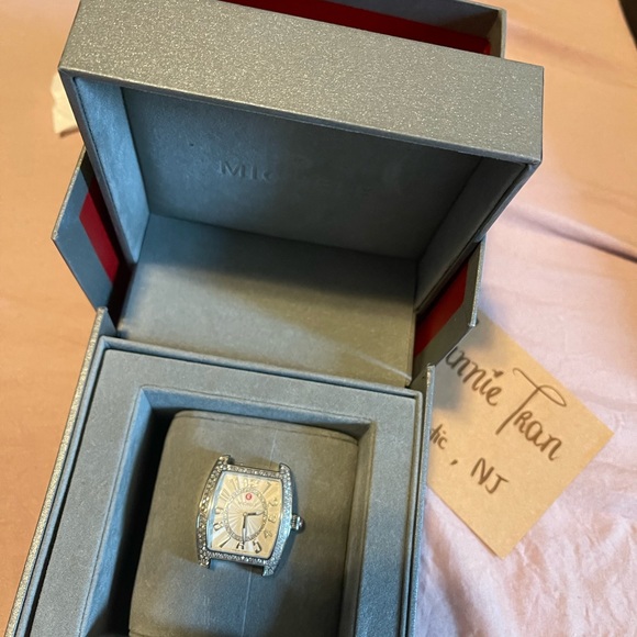 Michele face head watch - Picture 8 of 8